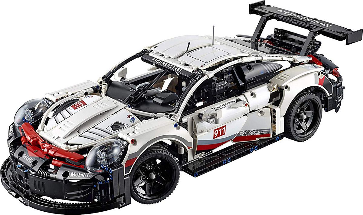 LEGO Technic   Porsche 911 RSR 42096